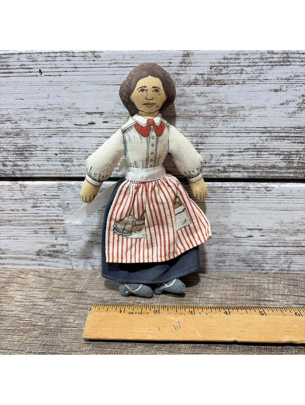 Vintage 1979 Hallmark Clara Barton American Red Cross Founder Cloth Doll Toy